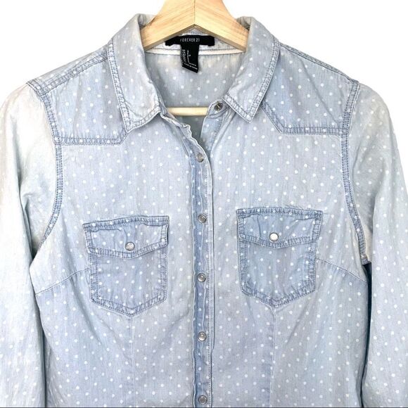 Forever 21 Polka Dot Chambray Top - Picture 2 of 8